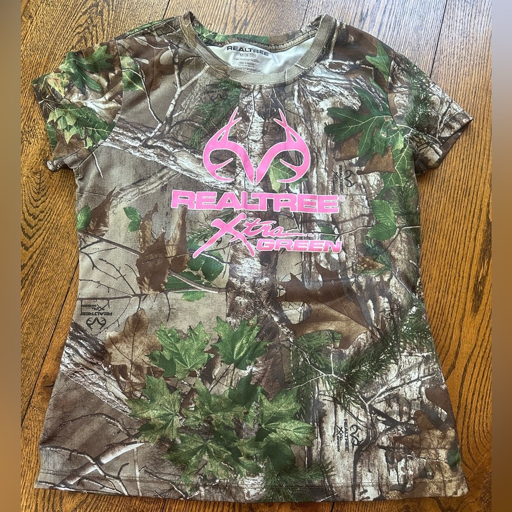 Women’s short sleeve camo tshirt